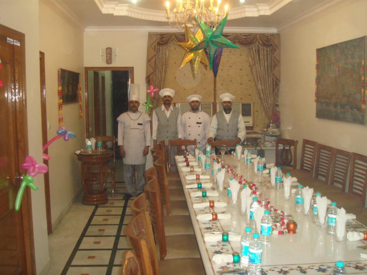 Bajaj Indian Home Stay Nowe Delhi Zewnętrze zdjęcie