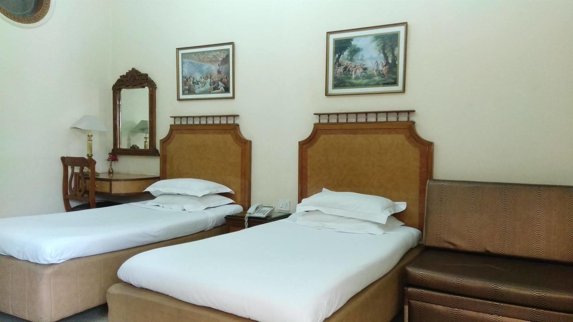 Bajaj Indian Home Stay Nowe Delhi Zewnętrze zdjęcie
